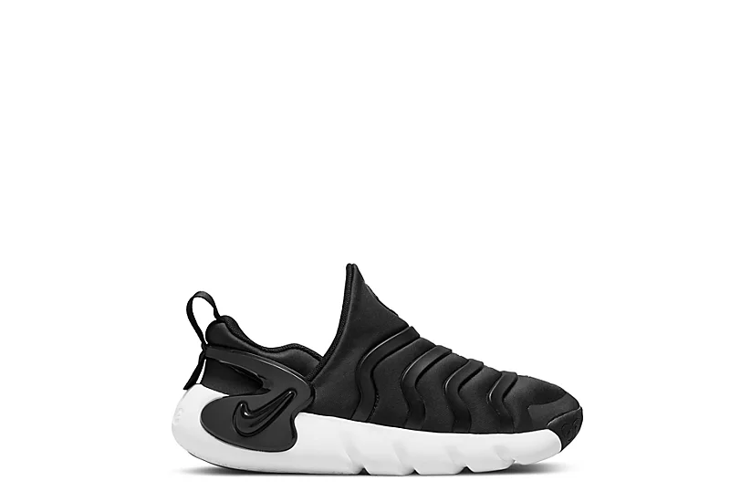 Nike Boys Dynamo Go Slip On Sneaker - Black 4 Nike Boys Dynamo Go Slip On Sneaker - Black - Image 2